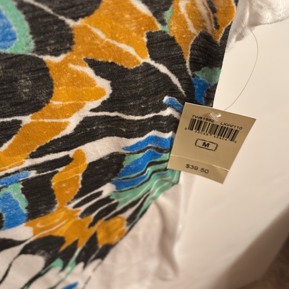 NWT Lucky Brand White Tee with Butterfly Design M soft - Picture 4 of 8